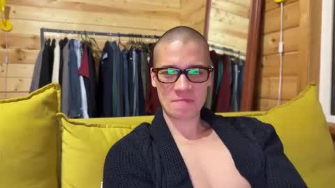 Snapshot of realsupermichael chatting on 10, 2, 2026 AliceEve online show from 10, 2, 2026