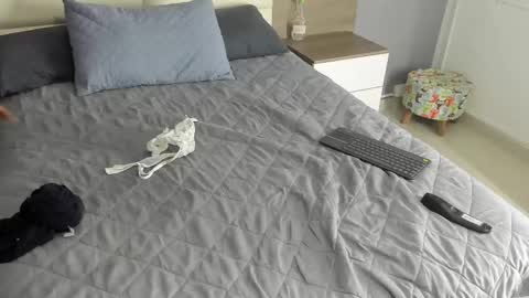 I invite you to my birthday on November 3th  online show from 20, 9, 2025