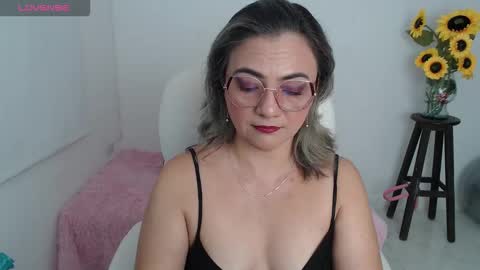 REBECA online show from 15, 11, 2025