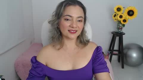 REBECA online show from 3, 12, 2025