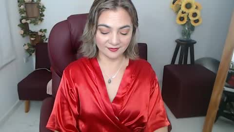 Snapshot of rebeca_milf chatting on 17, 5, 2026 REBECA online show from 17, 5, 2026