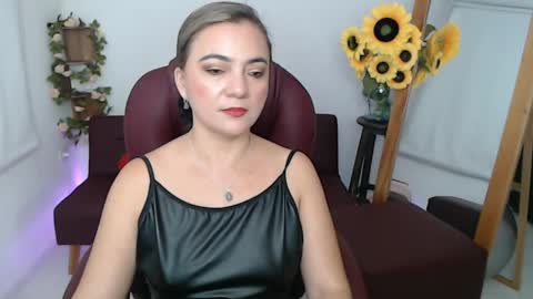 Snapshot of rebeca_milf chatting on 6, 6, 2026 REBECA online show from 6, 6, 2026