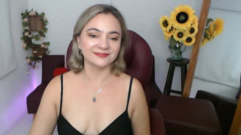 Snapshot of rebeca_milf chatting on 11, 6, 2026 REBECA online show from 11, 6, 2026