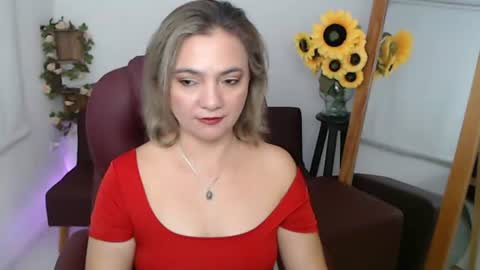 Snapshot of rebeca_milf chatting on 19, 6, 2026 REBECA online show from 19, 6, 2026