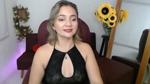 Snapshot of rebeca_milf chatting on 22, 7, 2026 REBECA online show from 22, 7, 2026