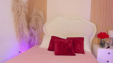 rebeca_taylor_ online show from 17, 6, 2026