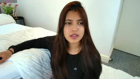 Rebeca Williams online show from 5, 5, 2026
