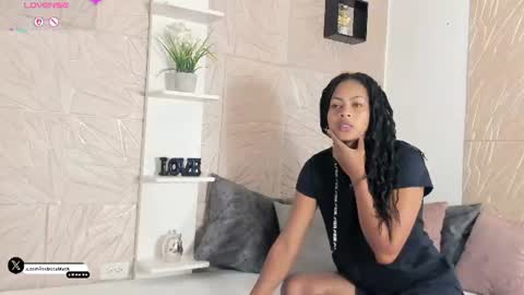 Snapshot of rebecablack_ chatting on 29, 6, 2026 Rebeca Black online show from 29, 6, 2026
