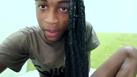 Tu mami Rebecca online show from 19, 5, 2026