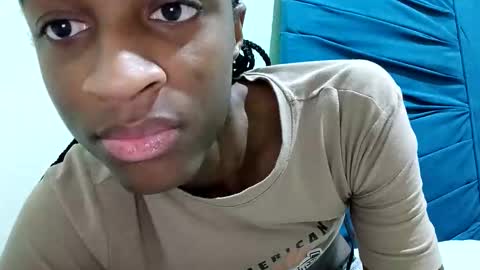 Tu mami Rebecca online show from 24, 5, 2026