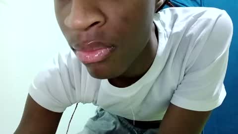 Tu mami Rebecca online show from 12, 6, 2026
