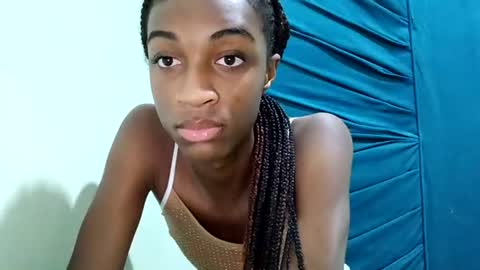 Tu mami Rebecca online show from 16, 6, 2026