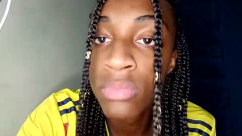 Tu mami Rebecca online show from 27, 7, 2026