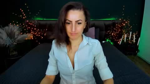 rebecca_diamonds online show from 2, 3, 2026