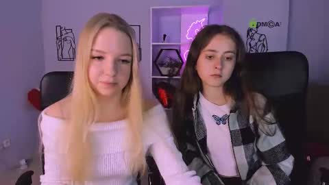 rebecca_smile_ online show from 30, 9, 2025