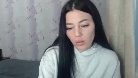 Rebeka 08 online show from 8, 1, 2026