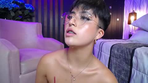 Snapshot of rebeka_baker chatting on 18, 12, 2024 REBEKA online show from 18, 12, 2024