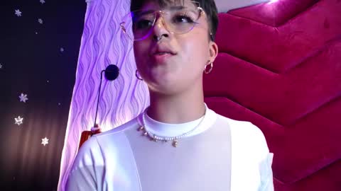 Snapshot of rebeka_baker chatting on 10, 1, 2025 REBEKA online show from 10, 1, 2025