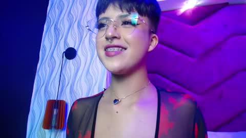 Snapshot of rebeka_baker chatting on 5, 2, 2025 REBEKA online show from 5, 2, 2025