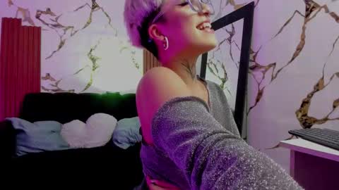 Snapshot of rebeka_baker chatting on 10, 9, 2025 REBEKA online show from 10, 9, 2025