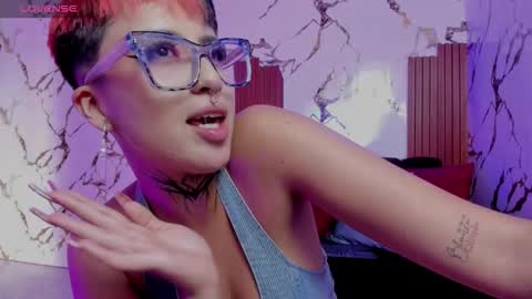 Snapshot of rebeka_baker chatting on 24, 9, 2025 REBEKA online show from 24, 9, 2025