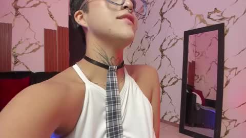 Snapshot of rebeka_baker chatting on 2, 11, 2025 REBEKA online show from 2, 11, 2025