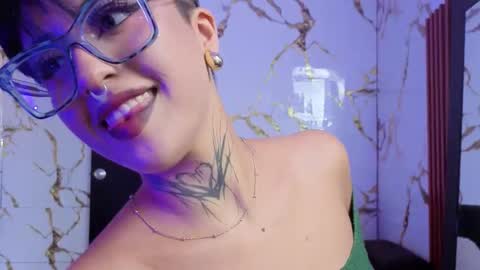 Snapshot of rebeka_baker chatting on 3, 12, 2025 REBEKA online show from 3, 12, 2025