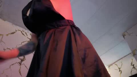 Snapshot of rebeka_baker chatting on 22, 12, 2025 REBEKA online show from 22, 12, 2025