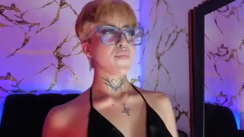 Snapshot of rebeka_baker chatting on 2, 2, 2026 REBEKA online show from 2, 2, 2026