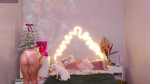 Snapshot of red__candy chatting on 2, 1, 2025 red__candy online show from 2, 1, 2025