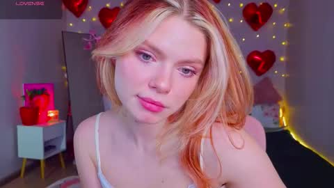 Snapshot of red__candy chatting on 10, 3, 2026 red__candy online show from 10, 3, 2026