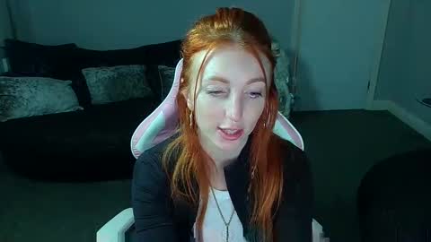 Red -  online show from 18, 12, 2024