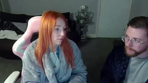 Red -  online show from 4, 1, 2025