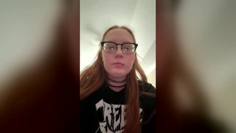 Snapshot of red_hot_foxx03 chatting on 28, 3, 2026 red_hot_foxx03 online show from 28, 3, 2026