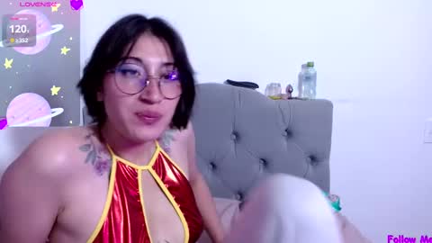 IG   OF red moonn online show from 12, 3, 2025