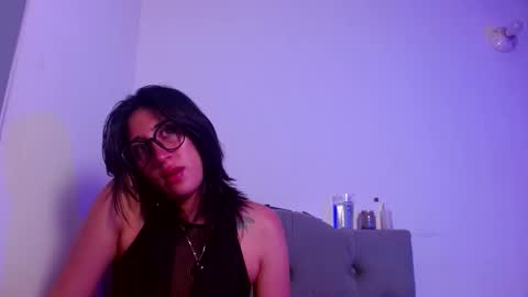 IG   OF red moonn online show from 30, 9, 2025