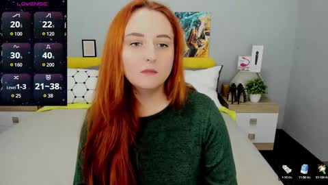 Snapshot of red_naughtyfox chatting on 29, 12, 2024 Lessy Fox online show from 29, 12, 2024