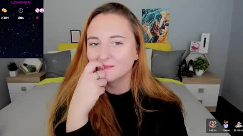 Snapshot of red_naughtyfox chatting on 10, 9, 2025 Lessy Fox online show from 10, 9, 2025