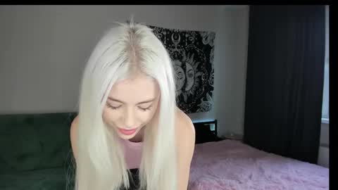 Erika online show from 3, 11, 2025