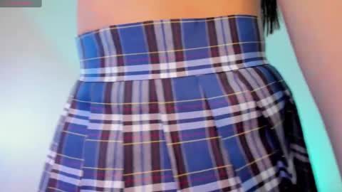     online show from 15, 2, 2025