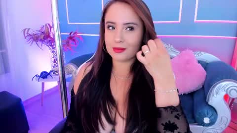     online show from 14, 7, 2026