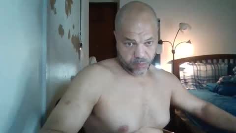 Snapshot of redbone441 chatting on 27, 3, 2026 Redbone online show from 27, 3, 2026
