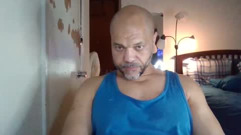 Snapshot of redbone441 chatting on 28, 3, 2026 Redbone online show from 28, 3, 2026