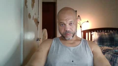 Snapshot of redbone441 chatting on 4, 4, 2026 Redbone online show from 4, 4, 2026