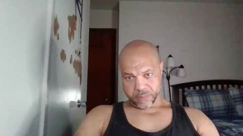 Snapshot of redbone441 chatting on 9, 4, 2026 Redbone online show from 9, 4, 2026