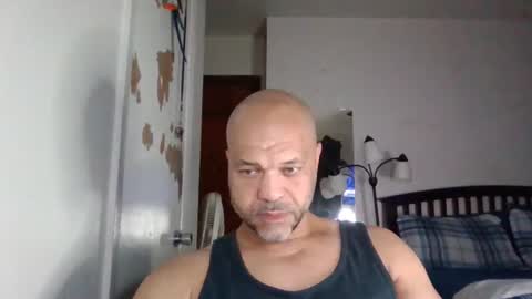 Snapshot of redbone441 chatting on 11, 4, 2026 Redbone online show from 11, 4, 2026