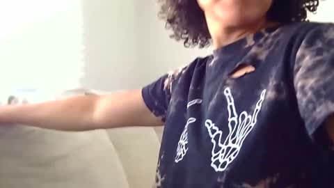 Snapshot of redbonescarlet chatting on 6, 10, 2025 Redbonescarlet online show from 6, 10, 2025