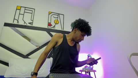 Snapshot of redbryan_ebano chatting on 17, 10, 2025 redbryan_ebano online show from 17, 10, 2025