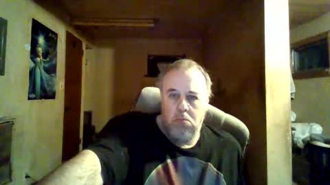 reddragon1195 online show from 4, 1, 2025