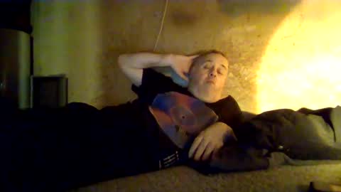 reddragon1195 online show from 18, 2, 2025